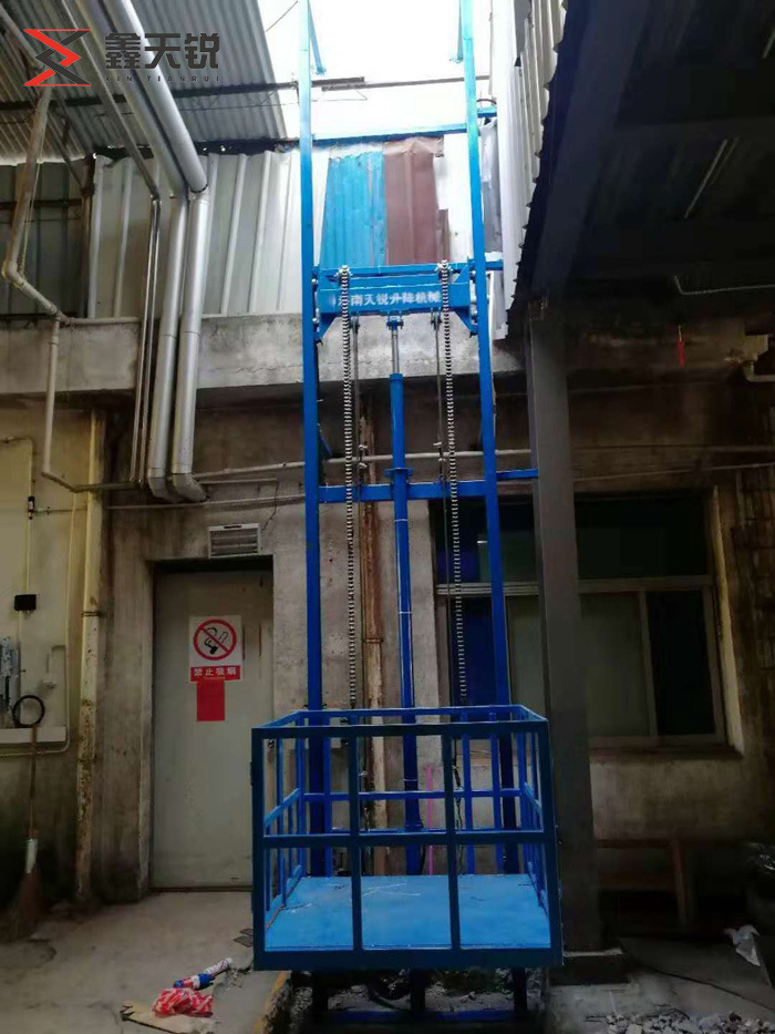 苏州导轨式升降货梯